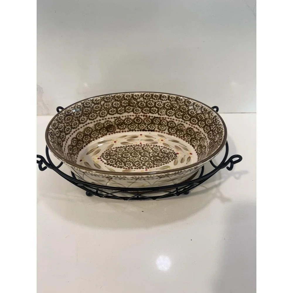 Temptations Old World Brown 1.5 Qt Oval Casserole Bowl Dish W/Trivet And Rack